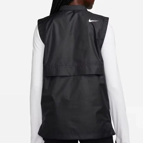 NWT New Nike Tour Repel Women's Golf Vest Medium M Windbreaker Outerwear Repel - Picture 2 of 6